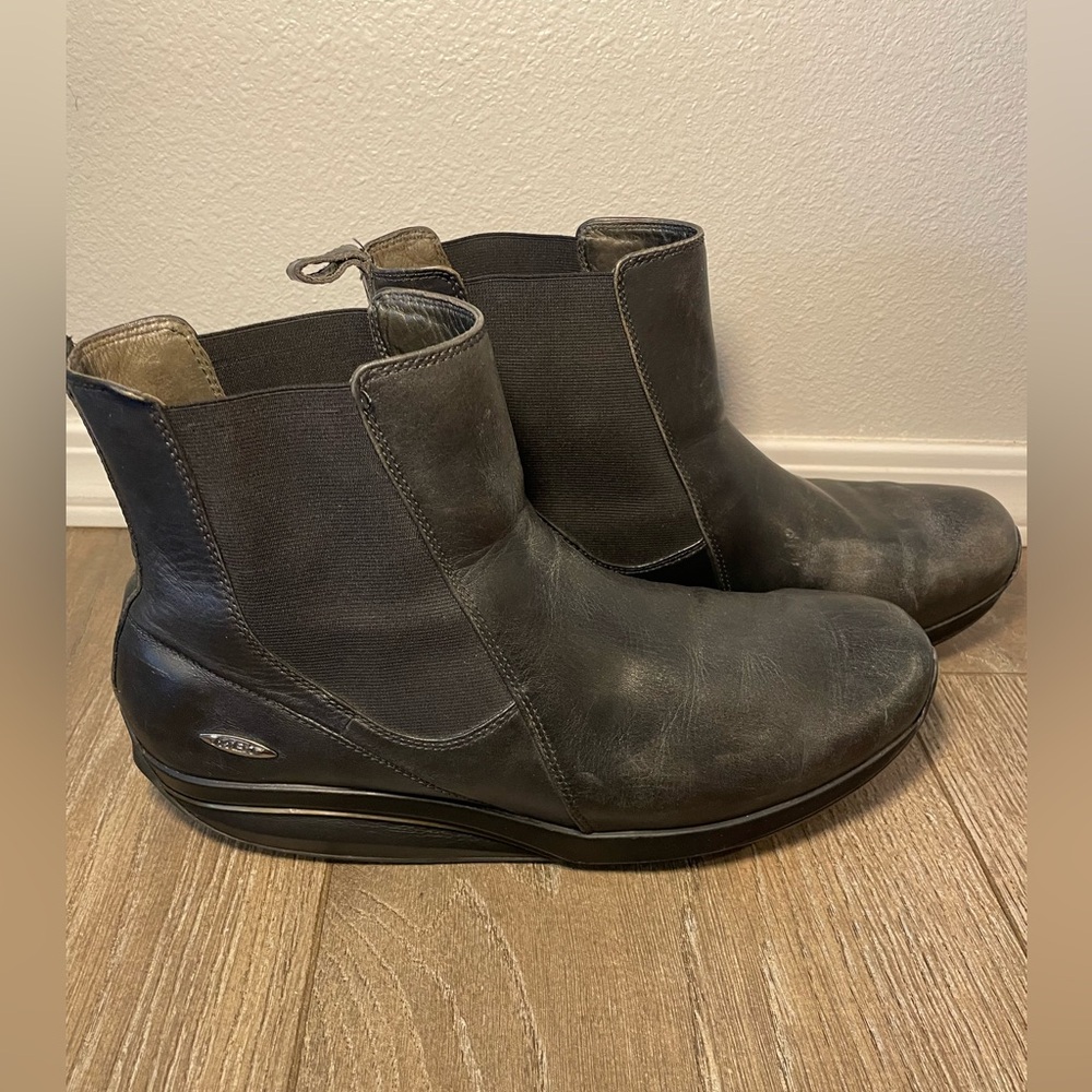 MBT Black Leather Ankle Boots Women's Size 12